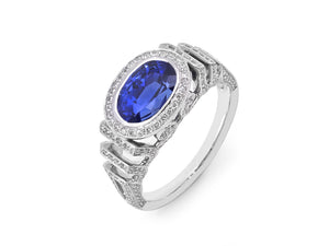 Kazanjian Sapphire, 3.54 carats, & Diamond Ring in Platinum