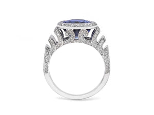 Kazanjian Sapphire, 3.54 carats, & Diamond Ring in Platinum