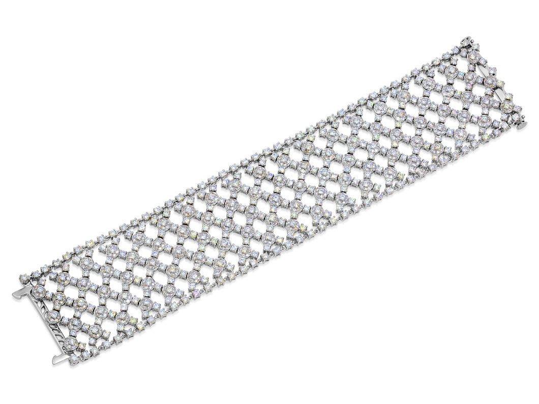 Kazanjian Diamond, 24.51 carats, Bracelet in 18K White Gold