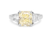 Radiant Cut Fancy Light Yellow, 3.38 carats, Diamond Ring in Platinum