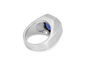 Sapphire, 16.10 Carats, cocktail Ring in Platinum