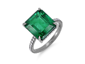 Kazanjian Emerald, 7.90 Carats, & Diamond Ring in 18K Black Gold