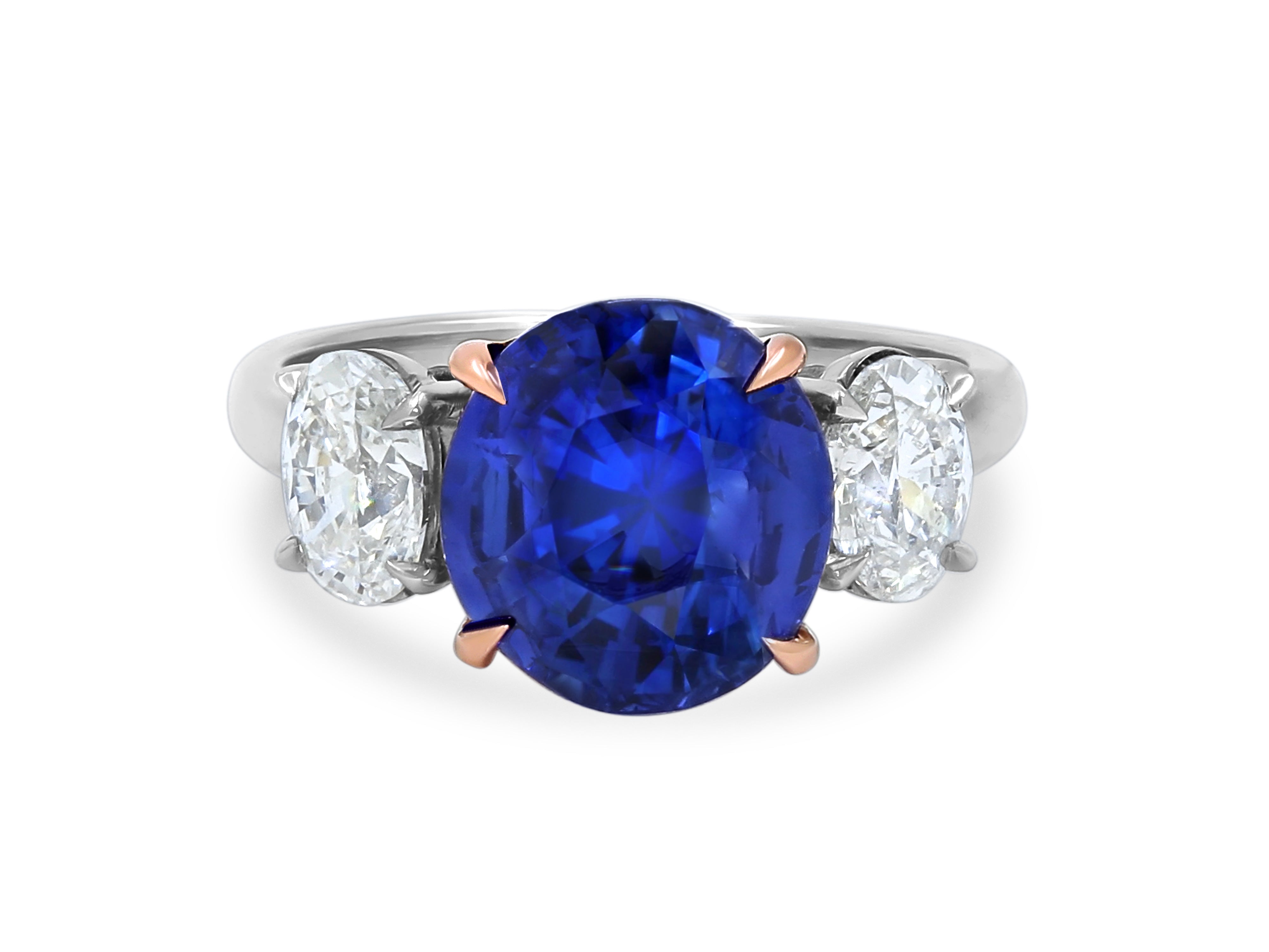Oval Sapphire, 4.91 carats, and Diamond Ring in Platinum & 16K Red Gold