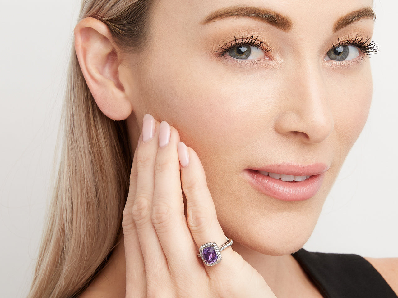Purple Sapphire, 3.99 carats, and Diamond Ring, in Platinum