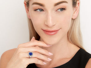 Kazanjian Sapphire, 6.20 carats, Ring, in Platinum & 18K Yellow Gold