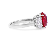 Load image into Gallery viewer, Kazanjian Oval Ruby, 6.85 carats, &amp; Diamond Ring in Platinum
