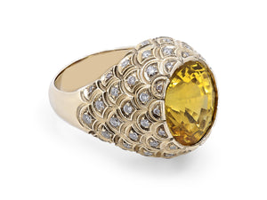 Kazanjian Yellow Sapphire, 13.56 carats, Ring in 18K Yellow Gold