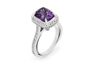 Kazanjian Purple Sapphire, 3.99 carats, and Diamond Ring, in Platinum