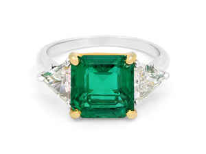 Kazanjian Colombian Emerald, 3.26 carats, Ring in Platinum & 18K Yellow Gold