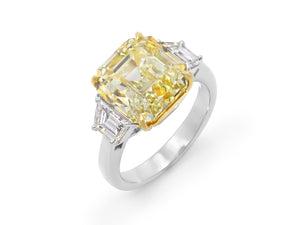 Kazanjian Fancy Intense Yellow Diamond, 8.17 carats, Ring in Platinum & 18K Yellow Gold
