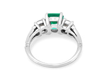 Load image into Gallery viewer, Kazanjian Emerald, 1.21 Carats, &amp; Diamond Ring in Platinum
