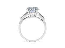 Load image into Gallery viewer, Kazanjian Round Brilliant Diamond, 2.06 carats, Ring in Platinum
