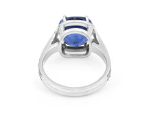Load image into Gallery viewer, Kazanjian Sapphire, 6.16 carats, Ring in 18K White Gold
