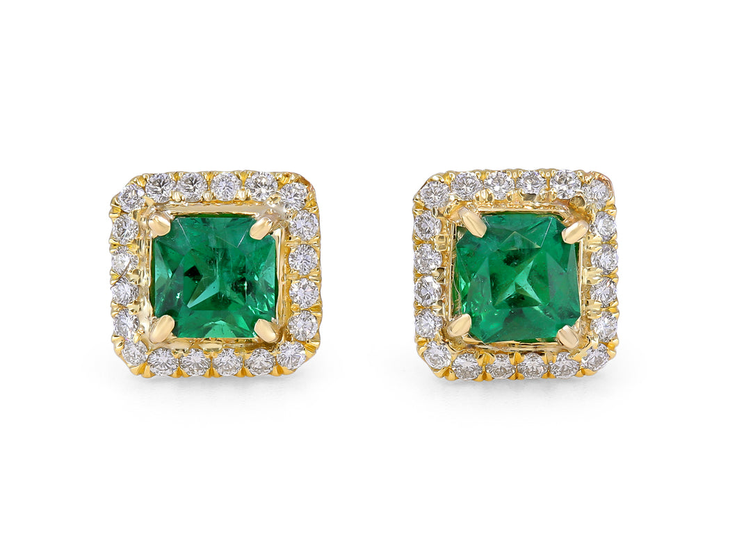 Kazanjian Emerald Studs in 14K Yellow Gold