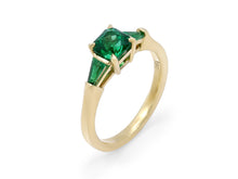 Load image into Gallery viewer, Kazanjian Emerald Ring in 18K Yellow Gold

