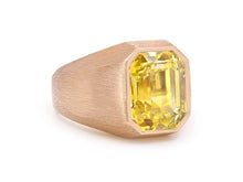 Load image into Gallery viewer, Yellow Sapphire, 12.79 Carats, Cocktail Ring in 18K Rose Gold

